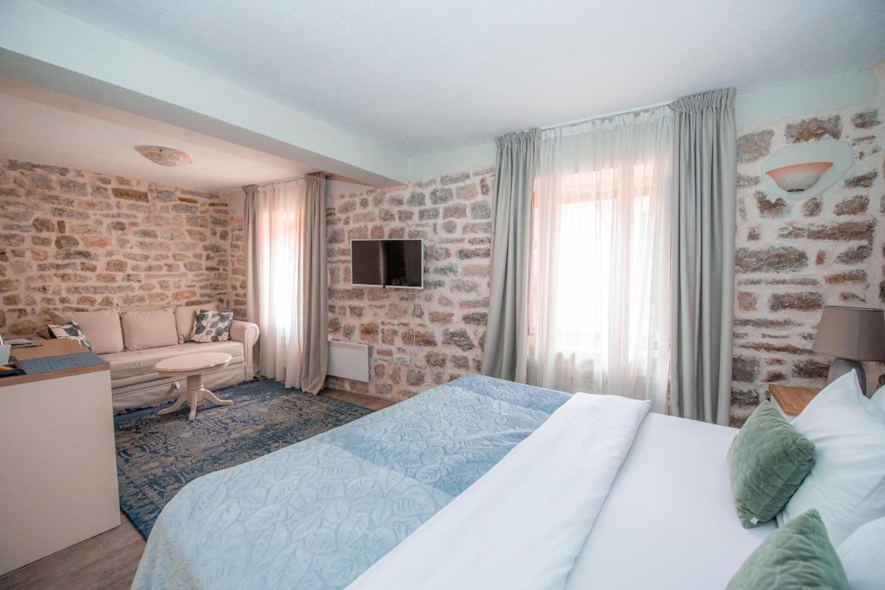 Antika Guesthouse Kotor Extérieur photo