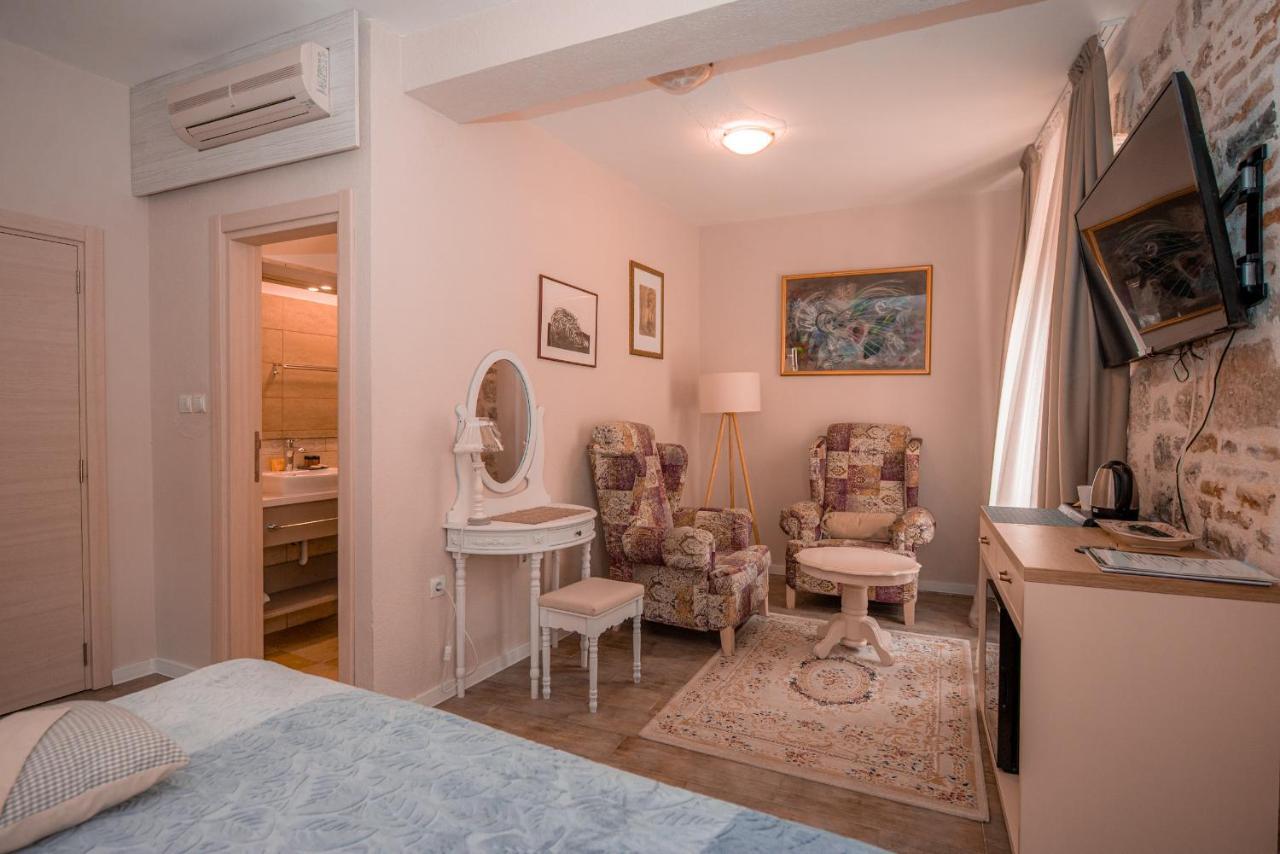 Antika Guesthouse Kotor Extérieur photo