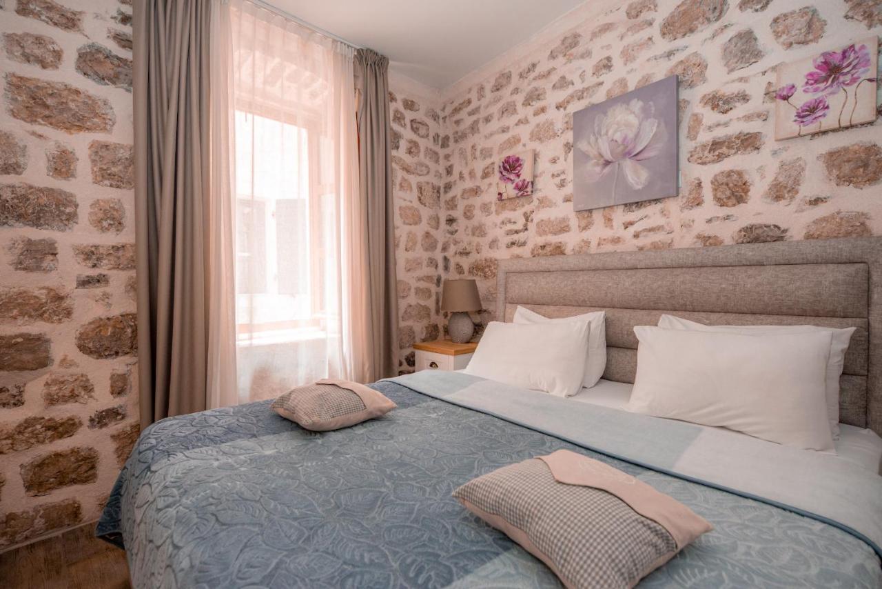 Antika Guesthouse Kotor Extérieur photo