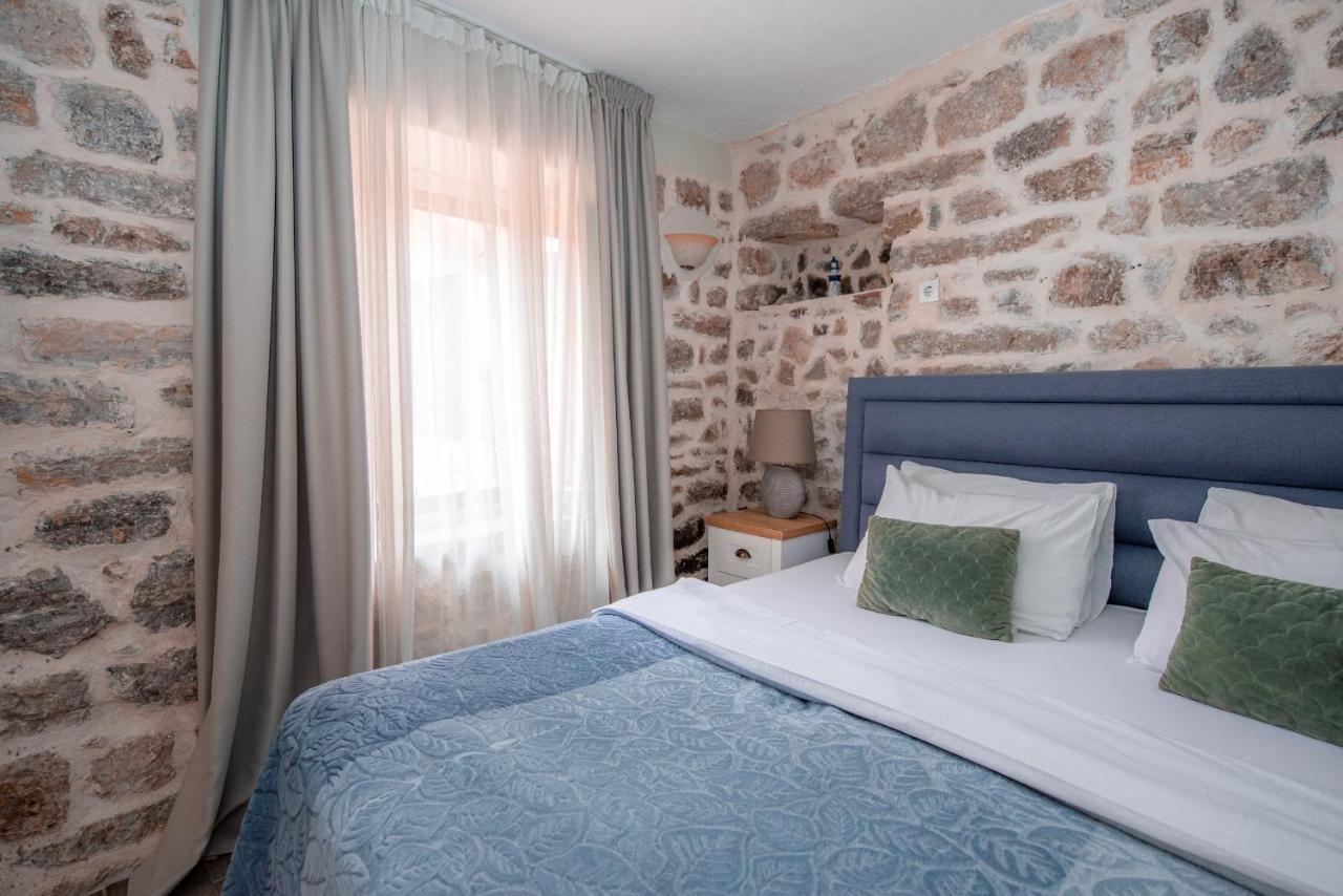 Antika Guesthouse Kotor Extérieur photo