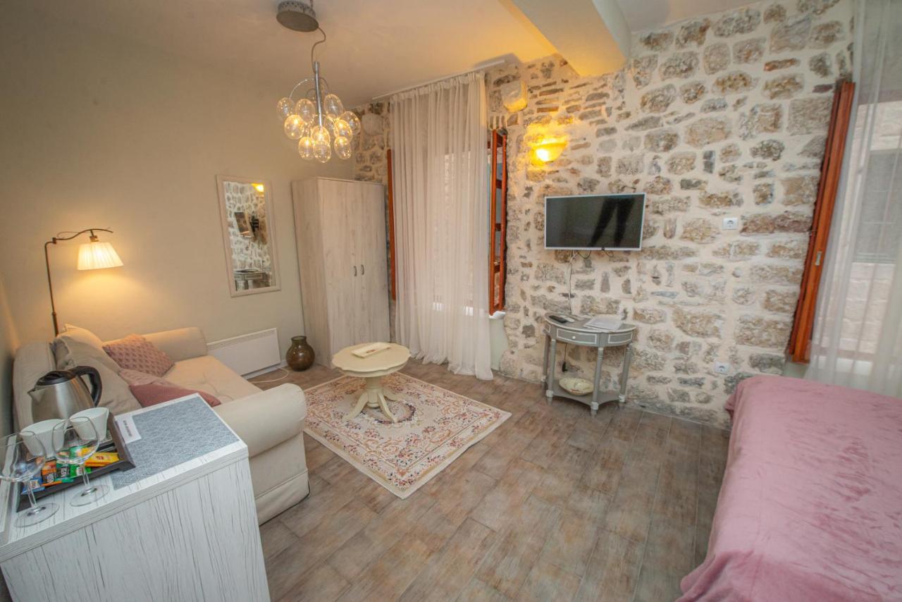 Antika Guesthouse Kotor Extérieur photo